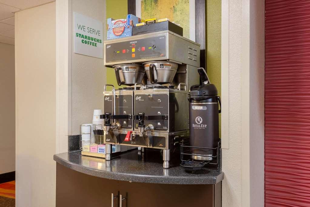 La Quinta Inn & Suites - New River Gorge National Park Summersville Facilities photo