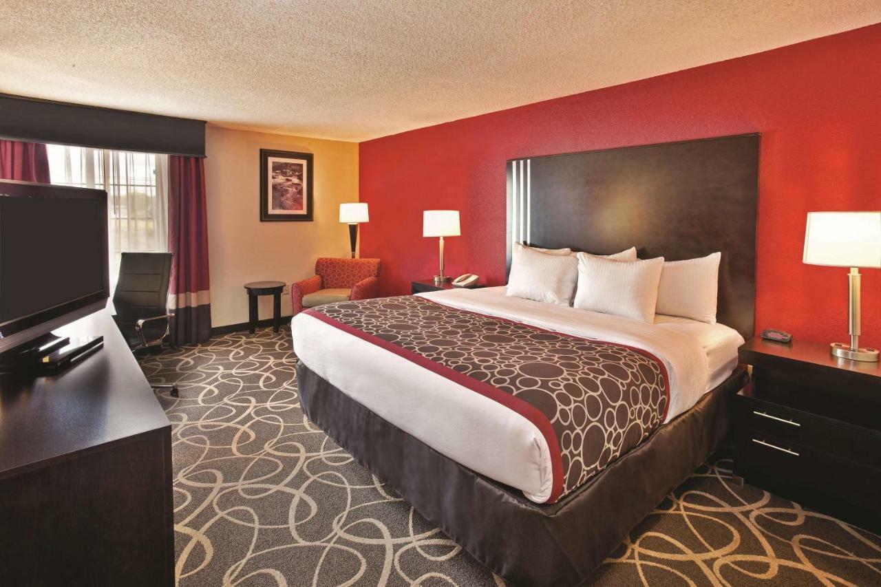 La Quinta Inn & Suites - New River Gorge National Park Summersville Exterior photo