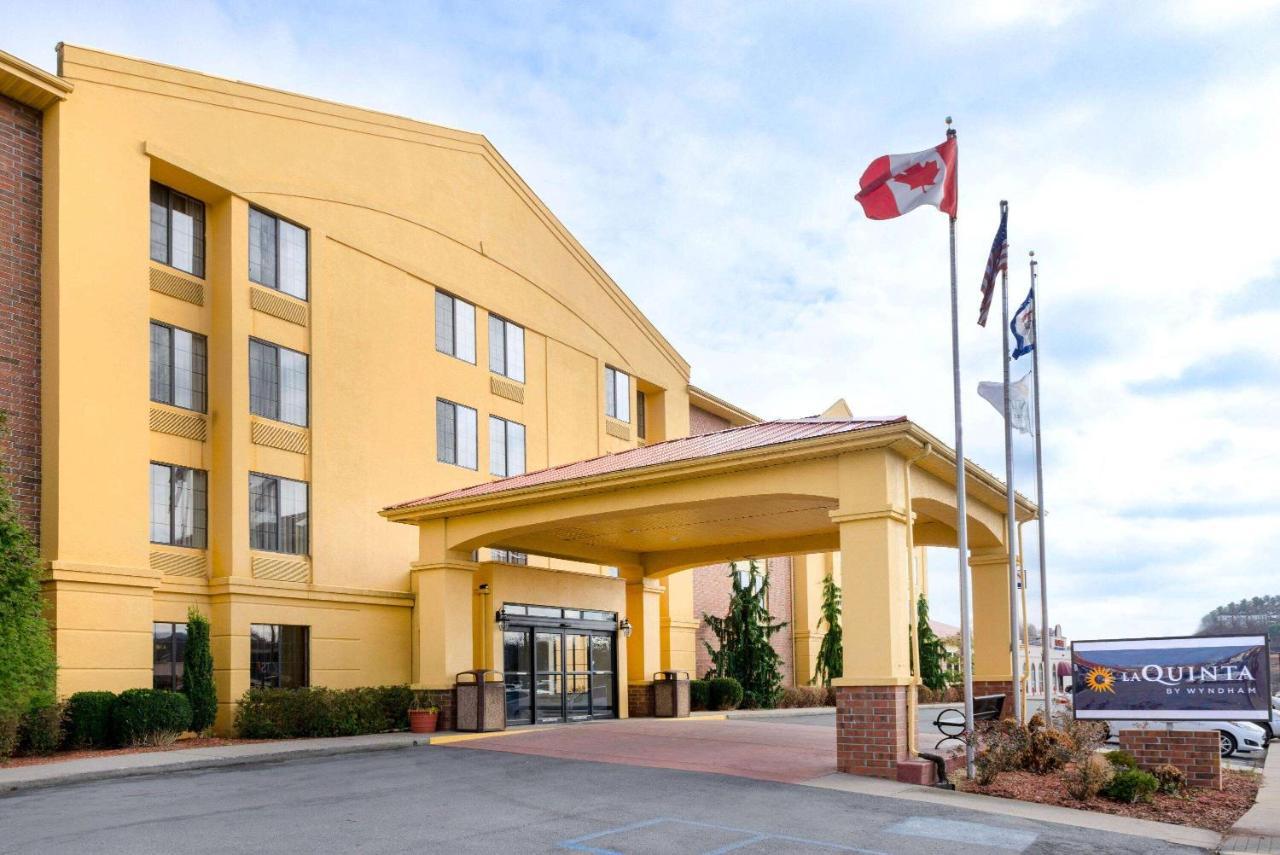La Quinta Inn & Suites - New River Gorge National Park Summersville Exterior photo